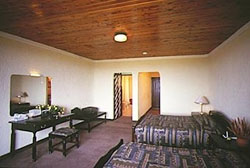 Tanzania Serengeti Sopa Lodge